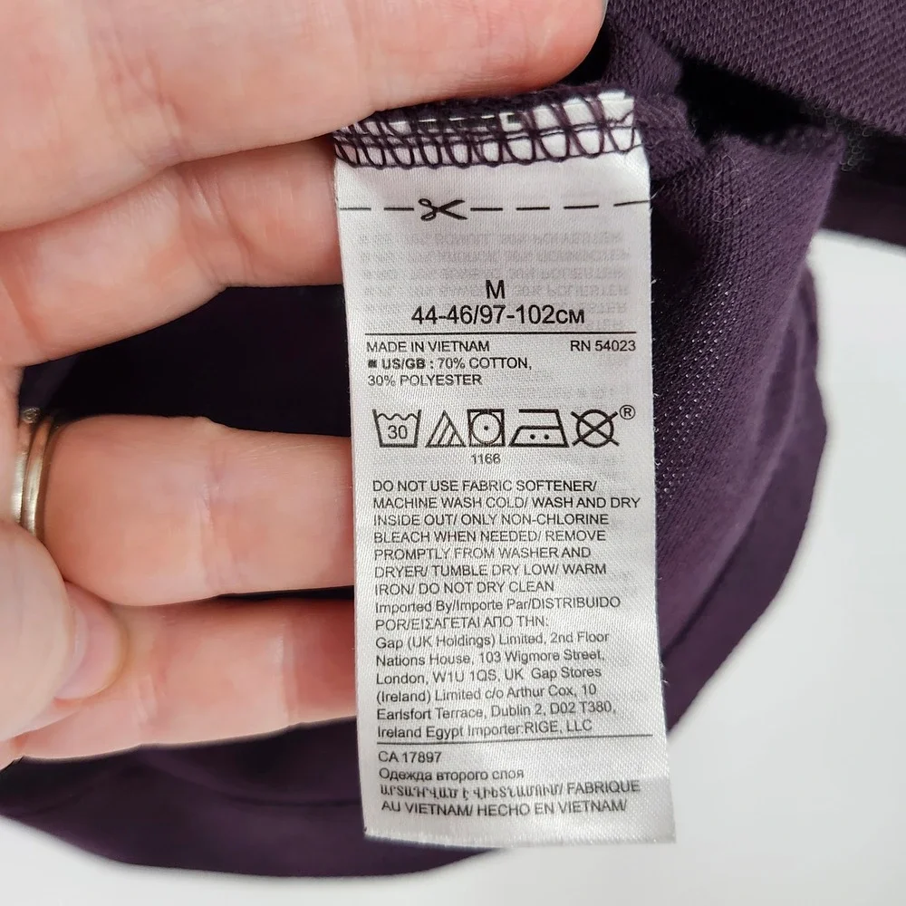 Banana Republic Mens Core Temp Polo‎ Size M Deep Purple Preppy Casual Everyday